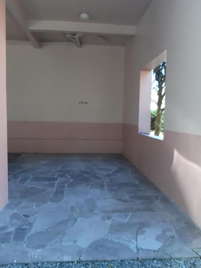 Апартаменти Confortavel Apartamento Proximo Ao Lago Negro Грамаду Екстер'єр фото